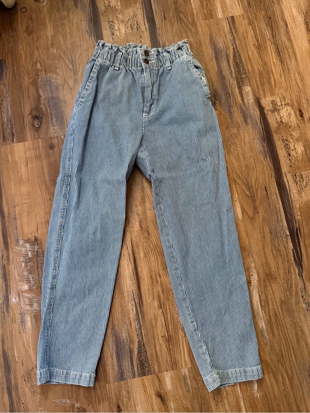 Universal Thread Women’s Pinstripe Boyfriend Jeans - Light Blue/White